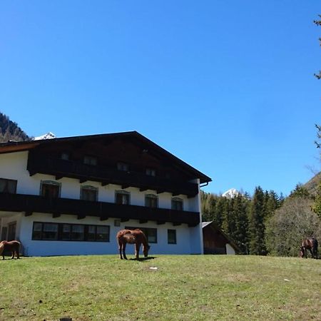 Pension Alpenrose Sankt Sigmund im Sellrain Exterior foto