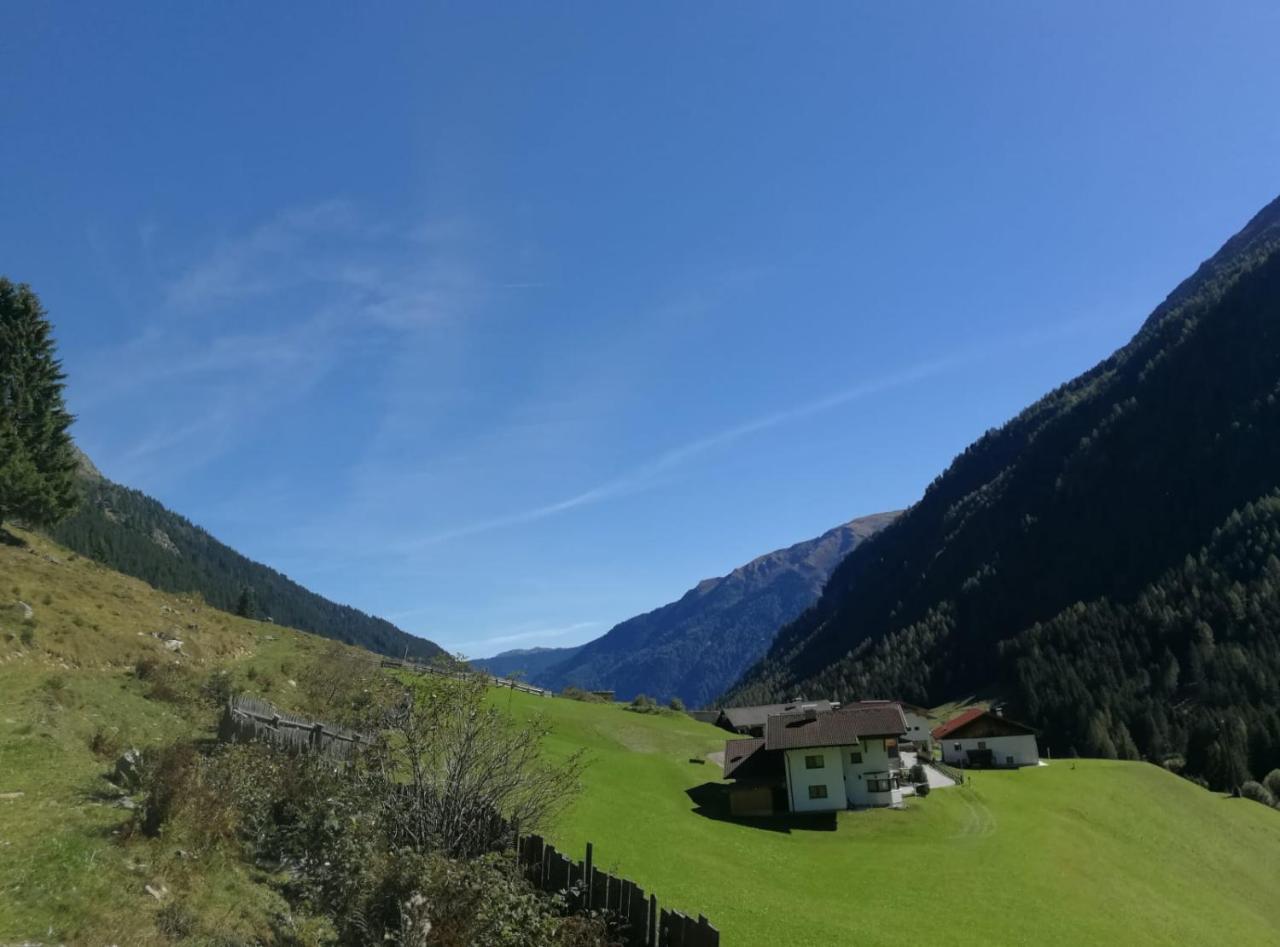 Pension Alpenrose Sankt Sigmund im Sellrain Exterior foto